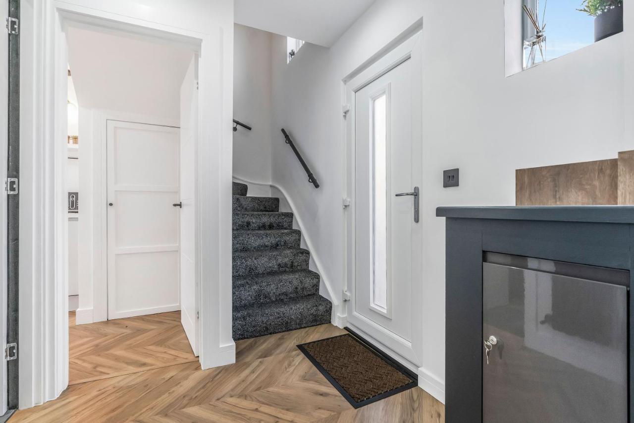 Parkside 2 Bedroom House Near Dunfermline & Edinburgh Buitenkant foto